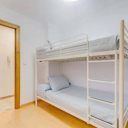 Apartment Yate Iv