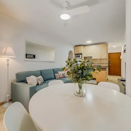 Apartment Yate Iv